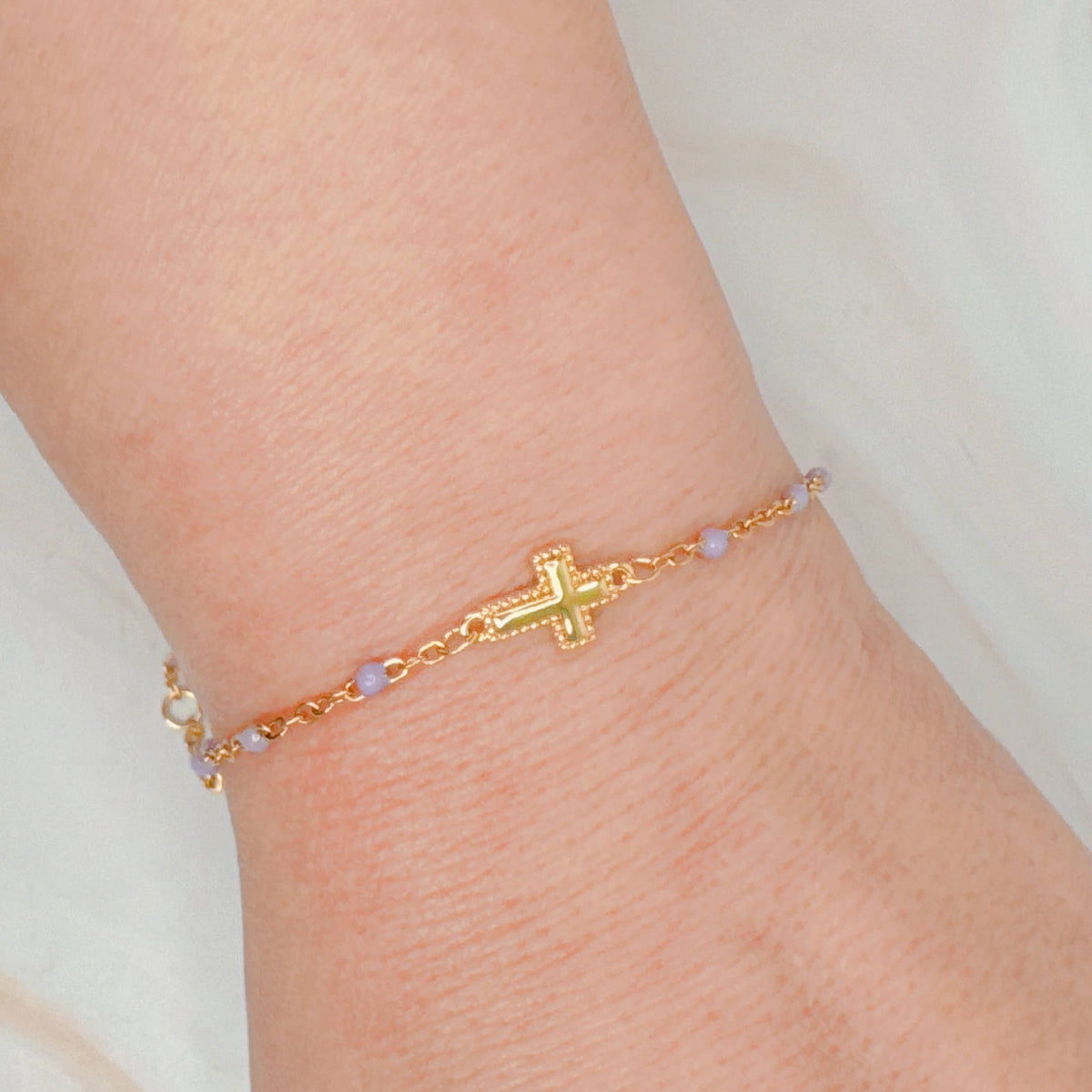 Dainty Chain Cross Bracelet